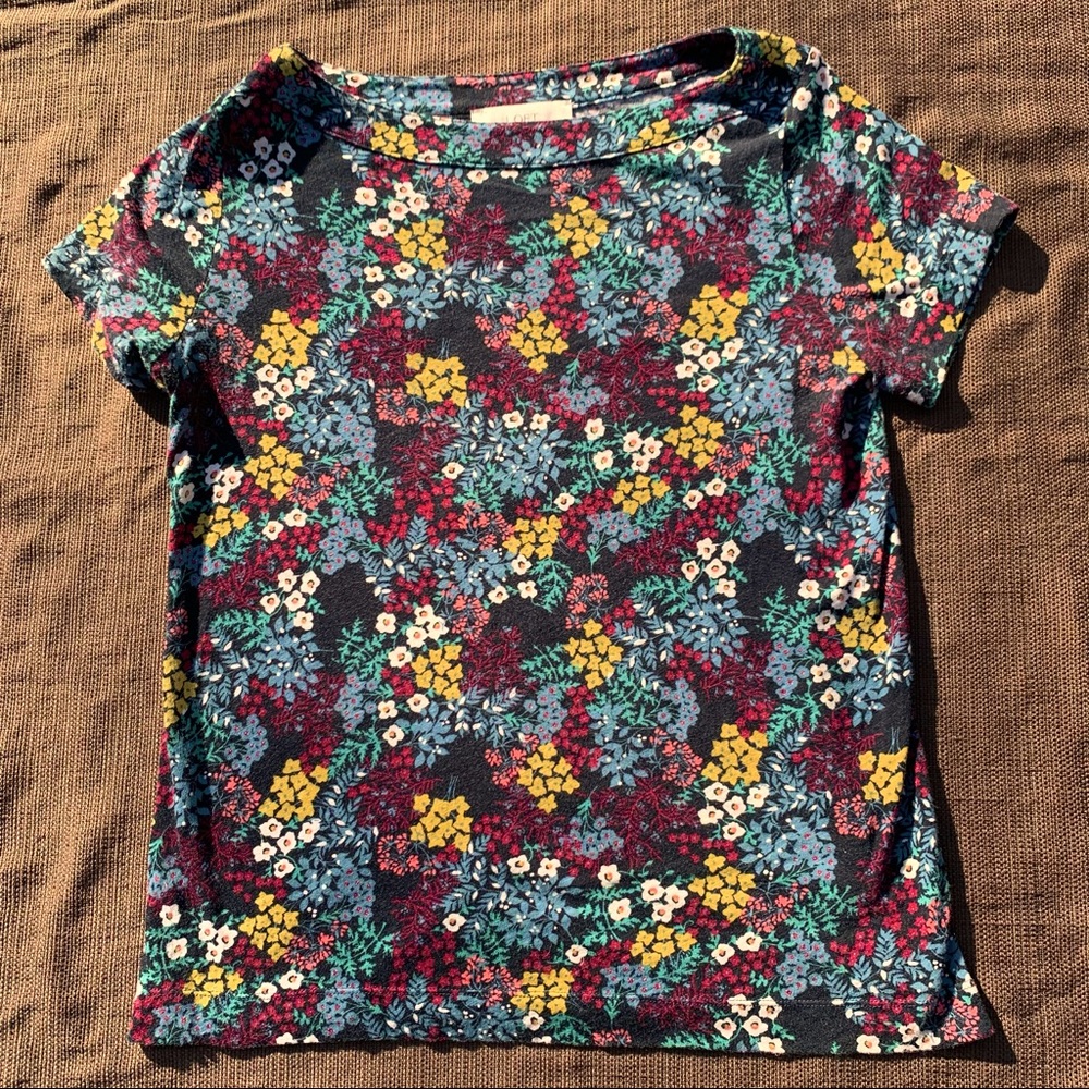Ann Taylor Loft floral cotton short sleeve top